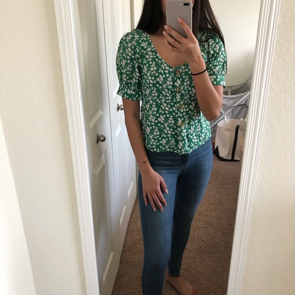 Floral top - Picture 1 of 5